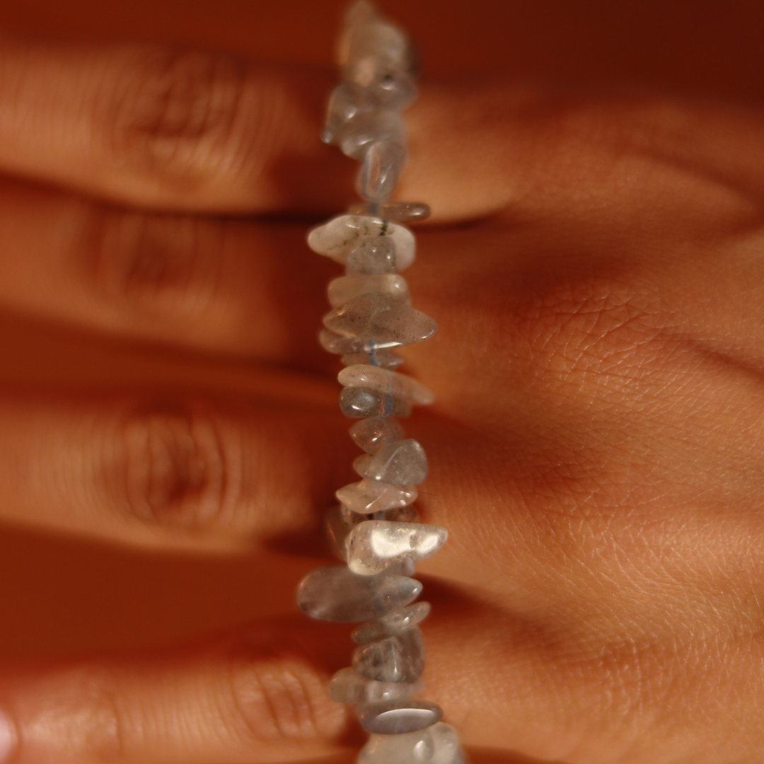 Bracelet Labradorite chips– Protection, Intuition et Équilibre énergétique