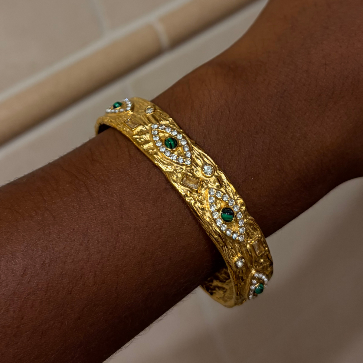 LA PROTECTRICE ✦ Bracelet  Manchette Talisman